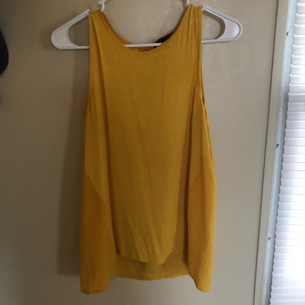 Sleeveless mustard blouse